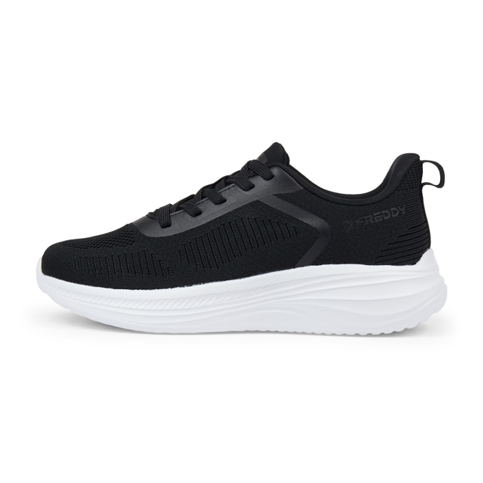 Sneakers in tessuto con rinforzi tecnici e suola ultraleggera