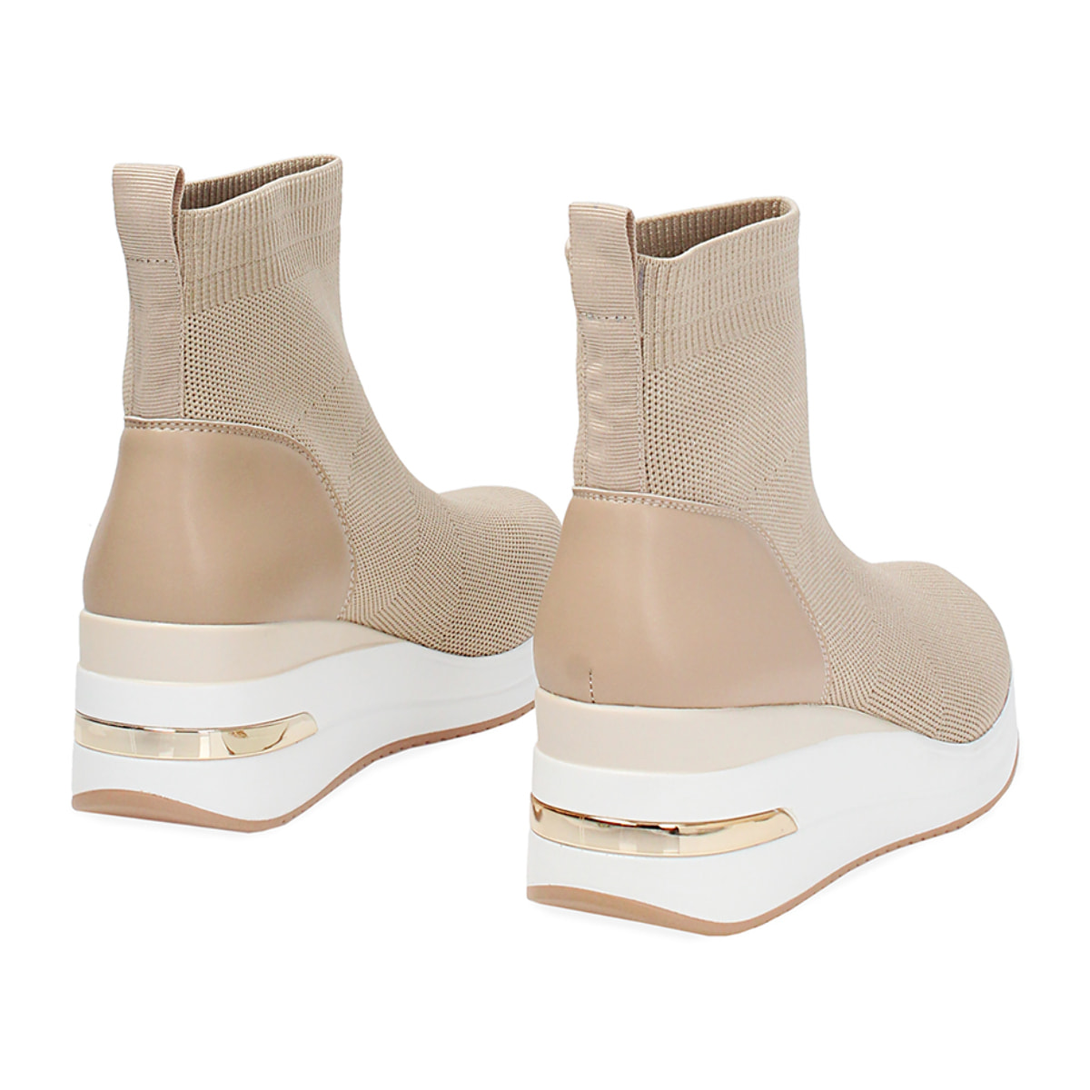Slip on de mujer beige en tejido