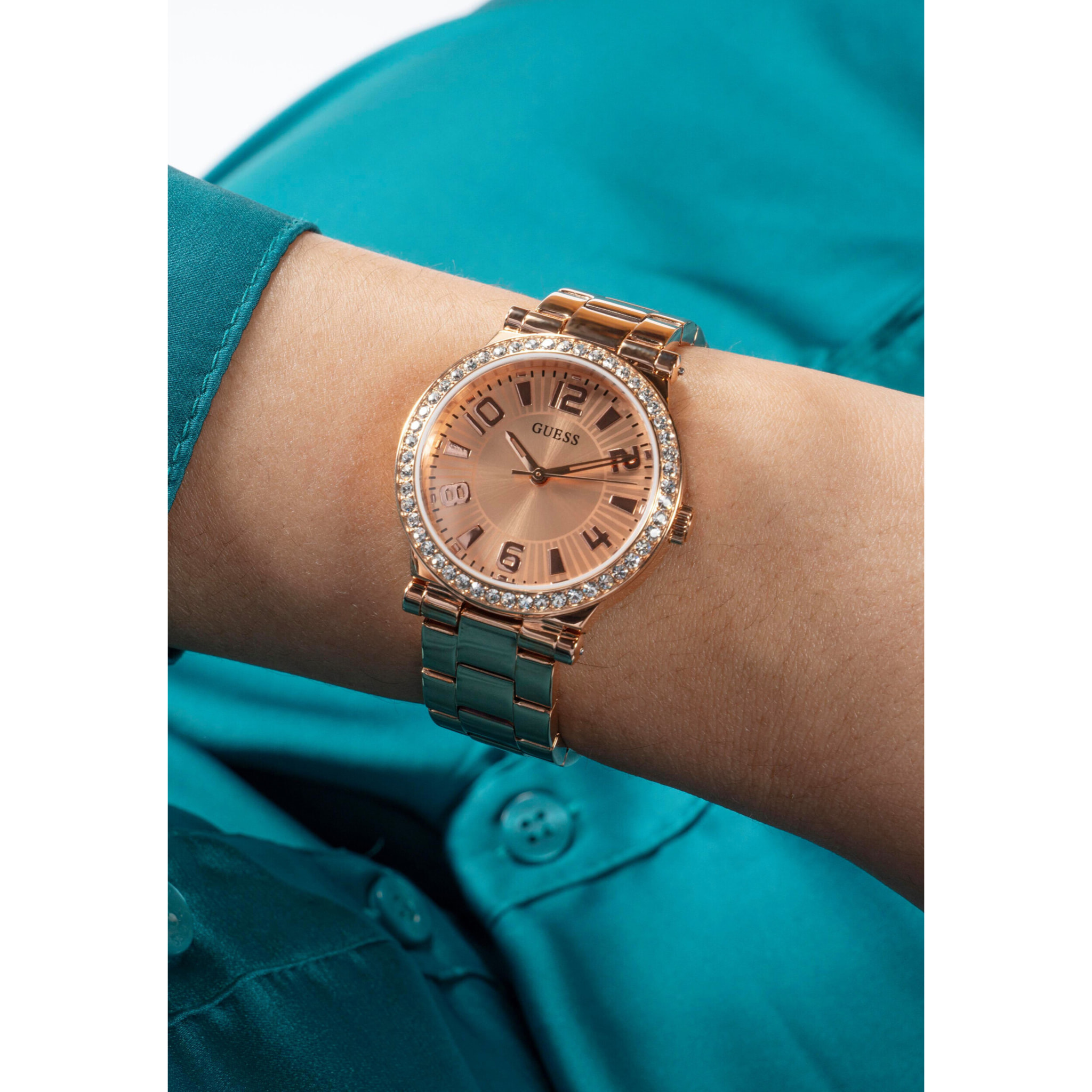 Guess Reloj Analógico De Cuarzo Fawn