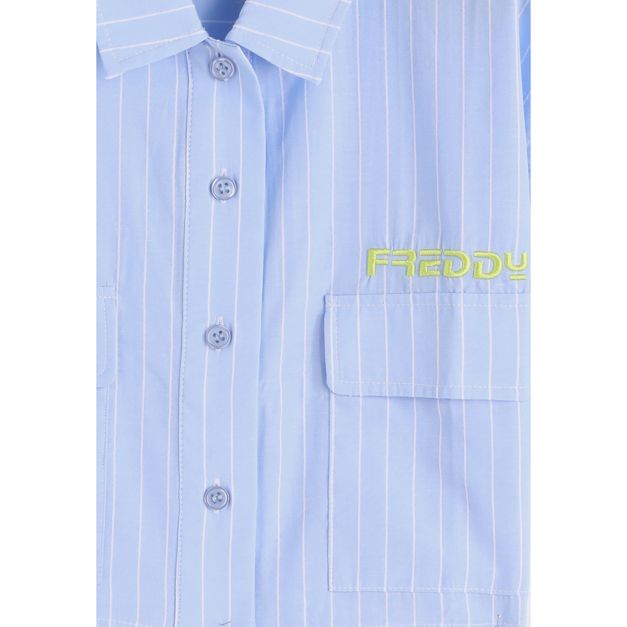 Camicia cropped a righe con maniche ampie