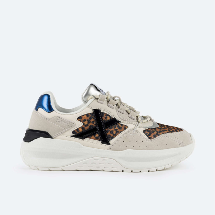 MUNICH NEXA WOMAN 09