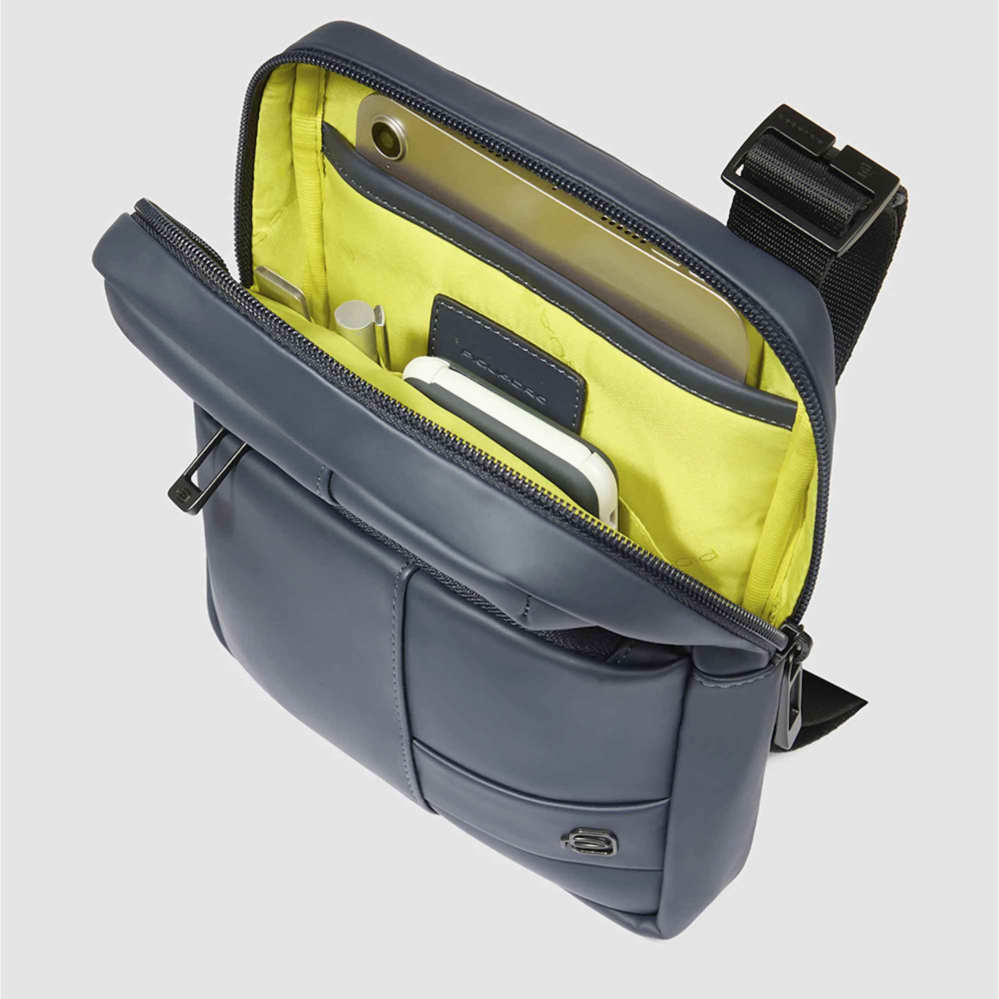 Piquadro Borsello resistente all'acqua