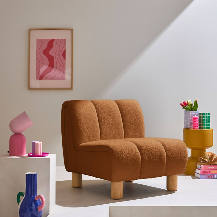 Fauteuil relax pieds arrondis en bois et tissu bouclette camel