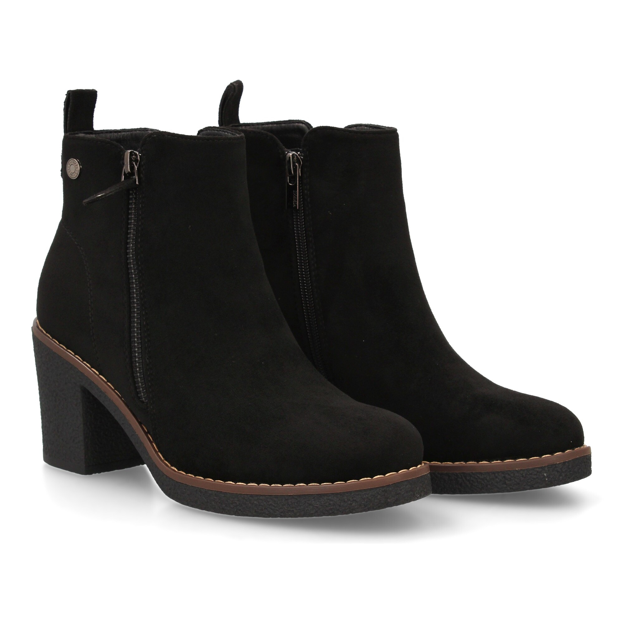 Botín negro tacón ancho con cremallera