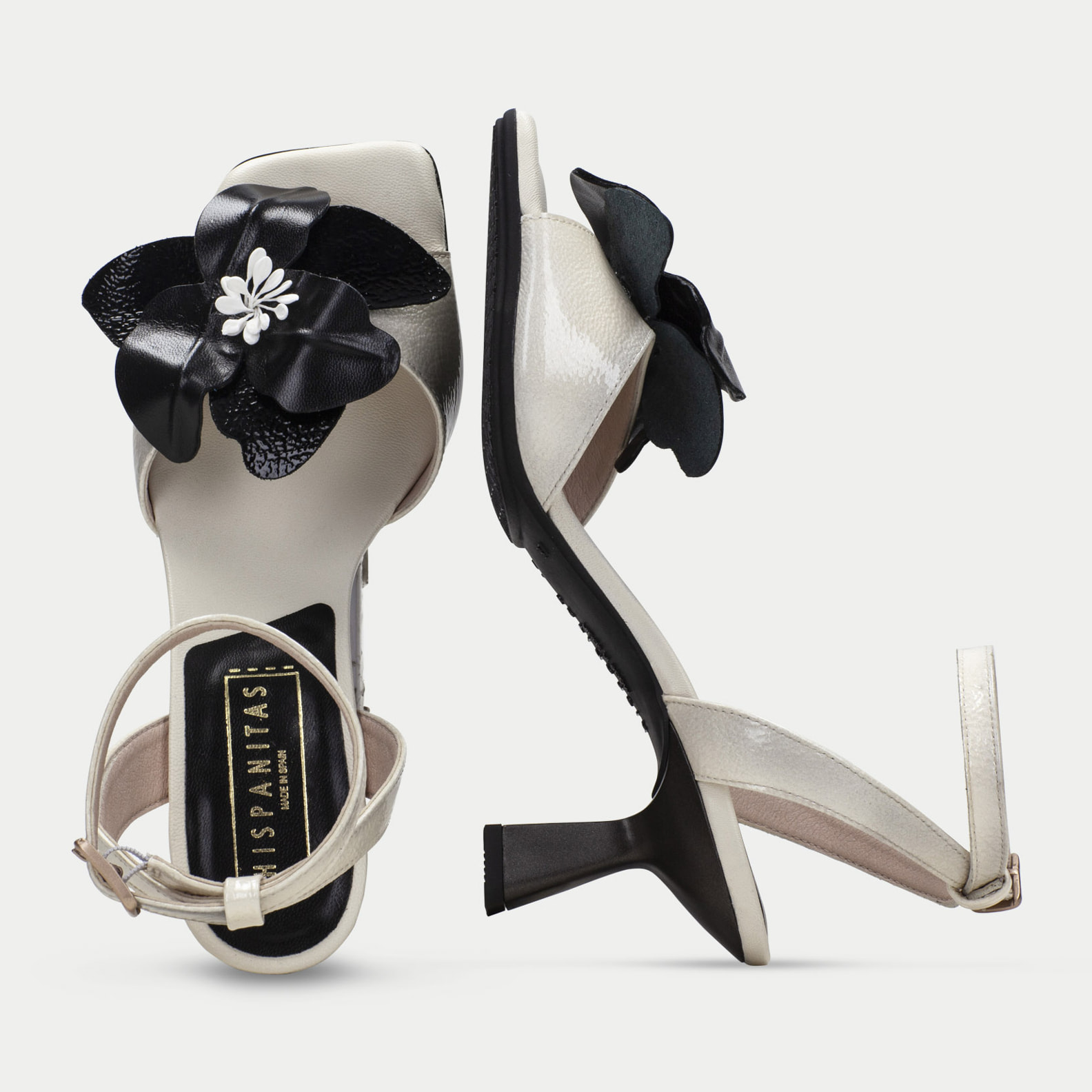 Sandalia Tacon Danielle Crema negro 6 cm