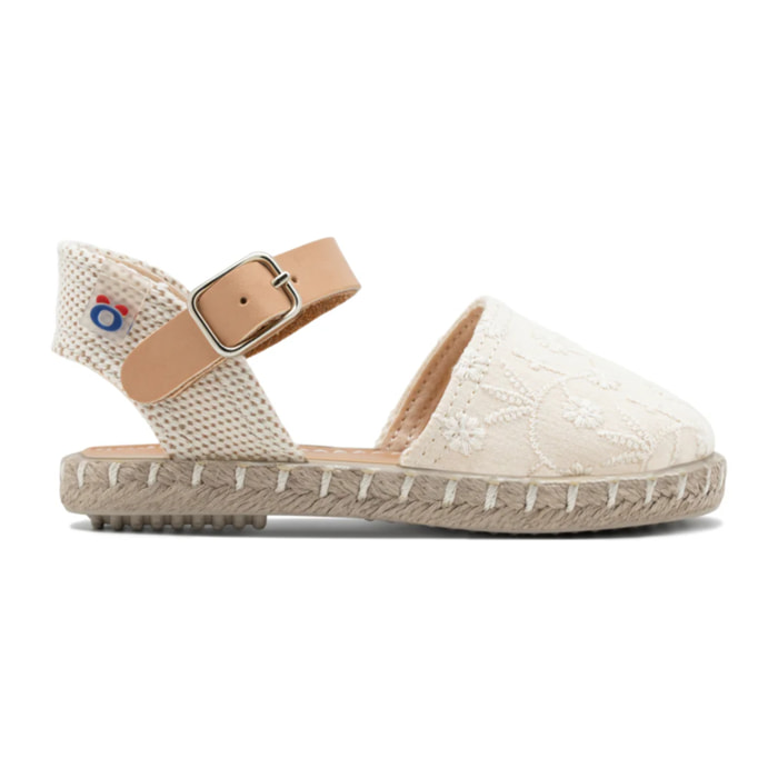 Espadrillas con plateau e chiusura con fibbia, colore beige