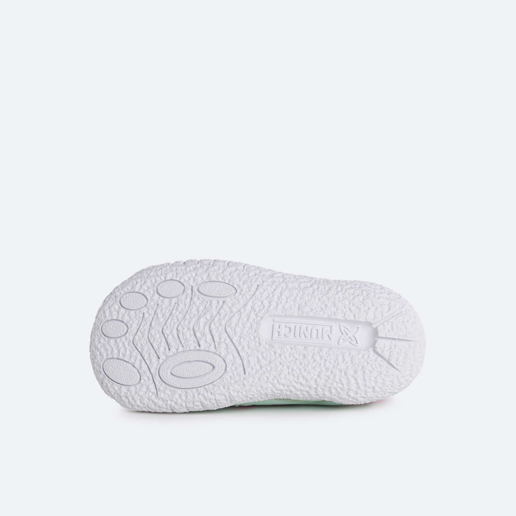 MUNICH BABY GOAL 1566