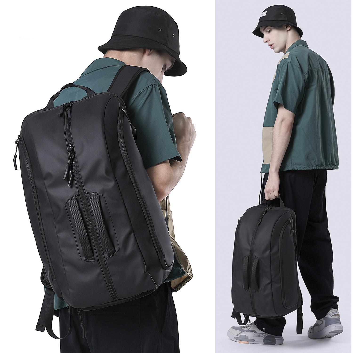 DAM Mochila multi compartimento con capa impermeable. Uso tipo bolsa. Laptop 17'' + Tablet 9,7''. 30x23x52 Cm. Color: Negro