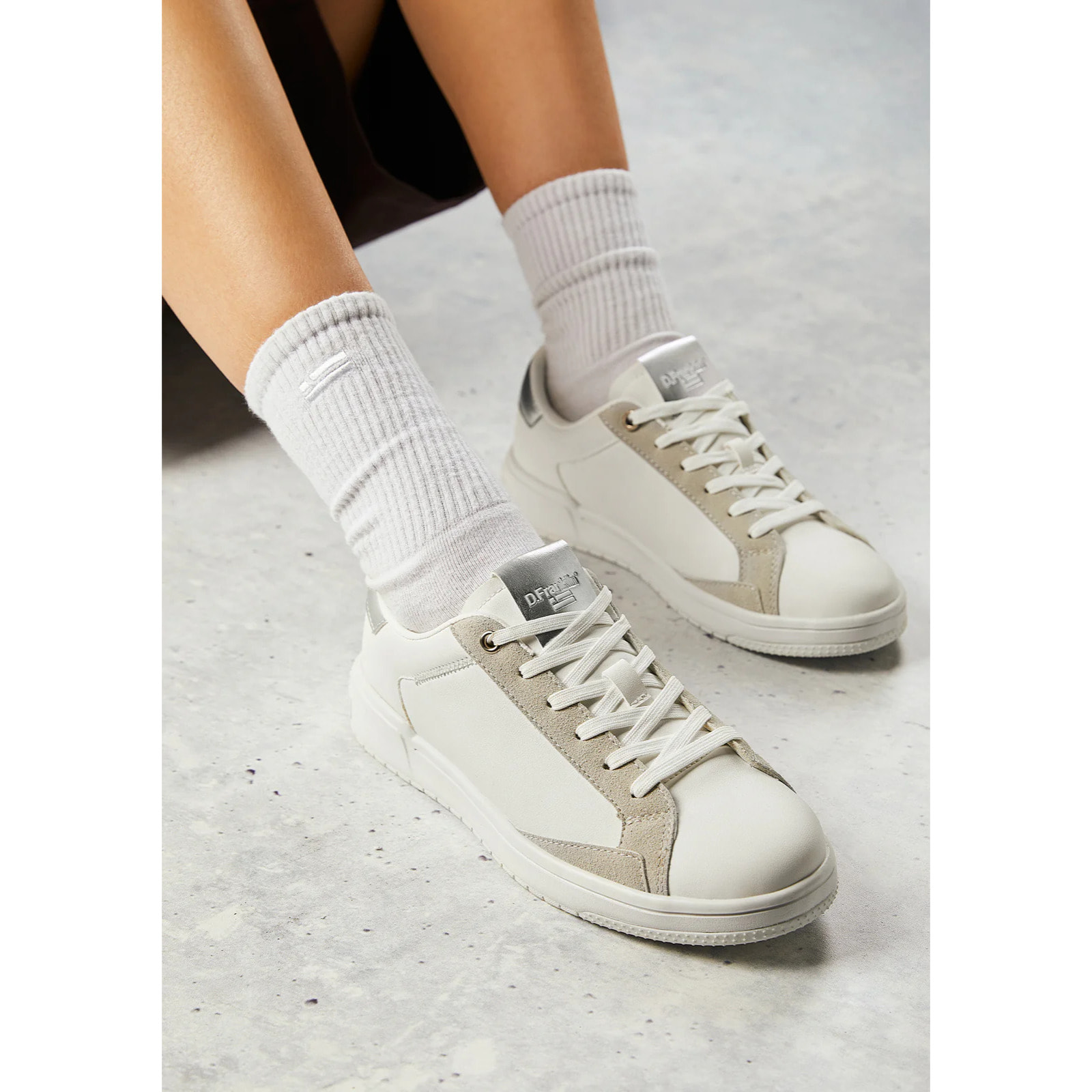 Zapatillas Casual Mujer Court V2 Tennis Basic Blanco D.Franklin