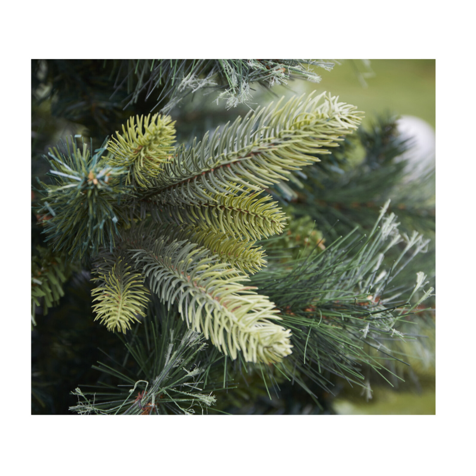 Le Norvégien Vert - Sapin de noël artificiel 2,40 m