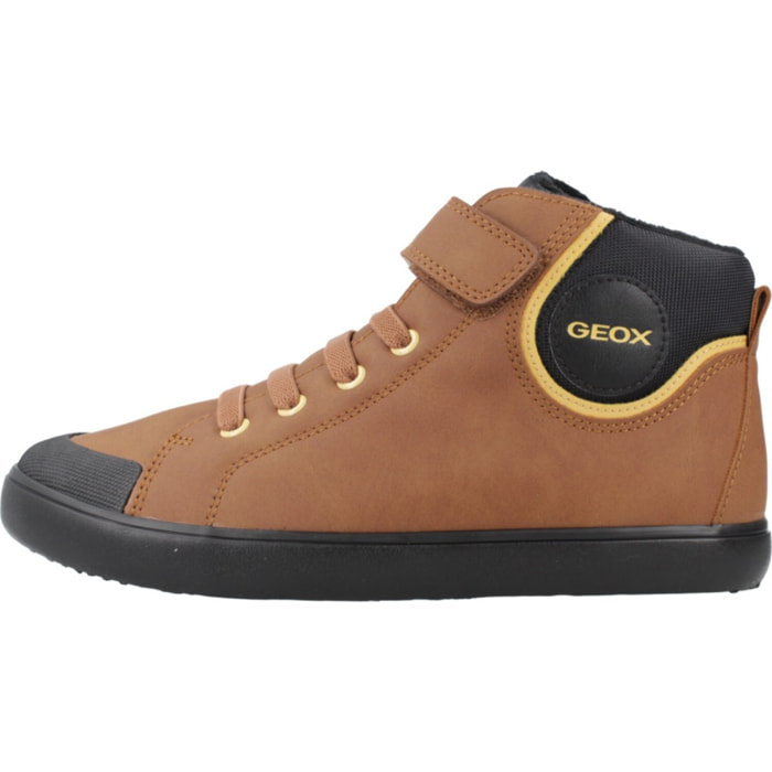 Zapatillas Niño de la marca GEOX  modelo J GISLI MARRON