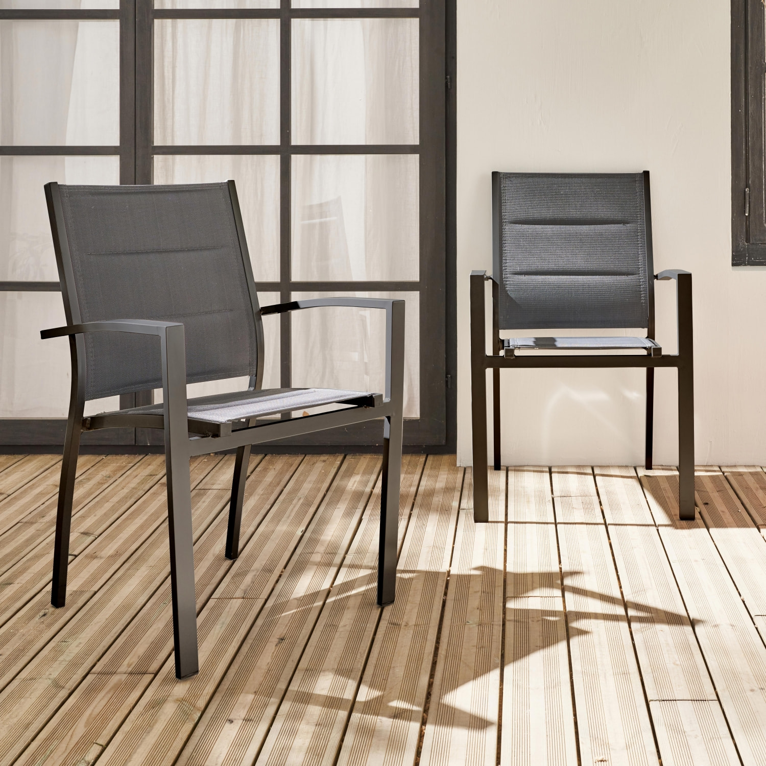 Lot de 2 fauteuils - Chicago / Odenton / Philadelphie Anthracite - En aluminium anthracite et textilène gris taupe. empilables