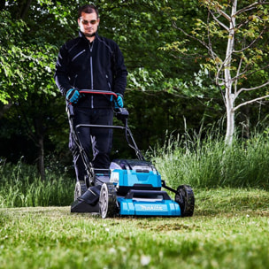 Tondeuse auto-tractée 36V 36V (2X18V LXT) - MAKITA - avec 4 batteries 18V 5.0Ah - DLM532PT4