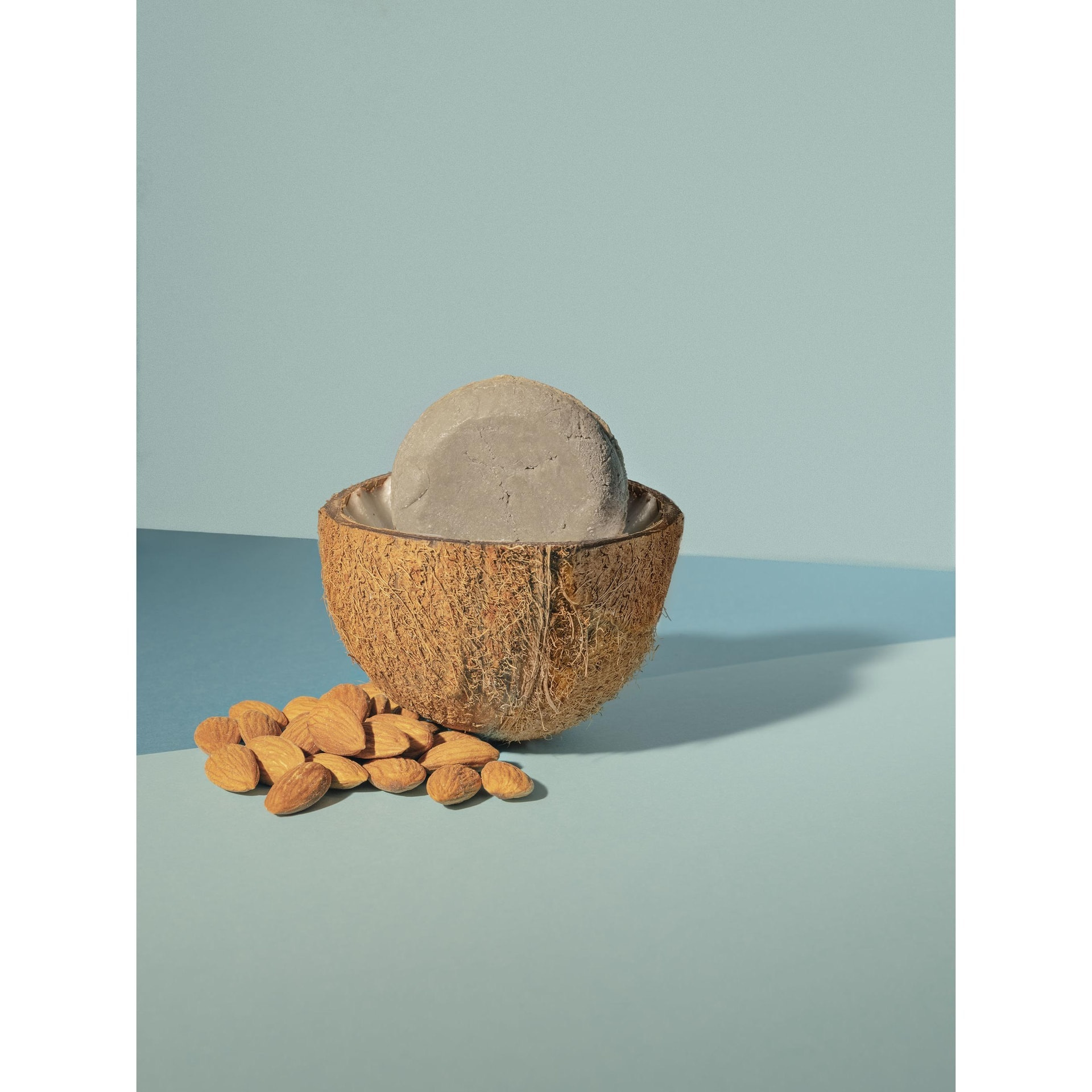 PLANETA HUERTO | Champú Sólido Reparador de Coco y Almendra 85 g – Nutrición Intensiva, Hidratación Profunda y Cabello Sedoso