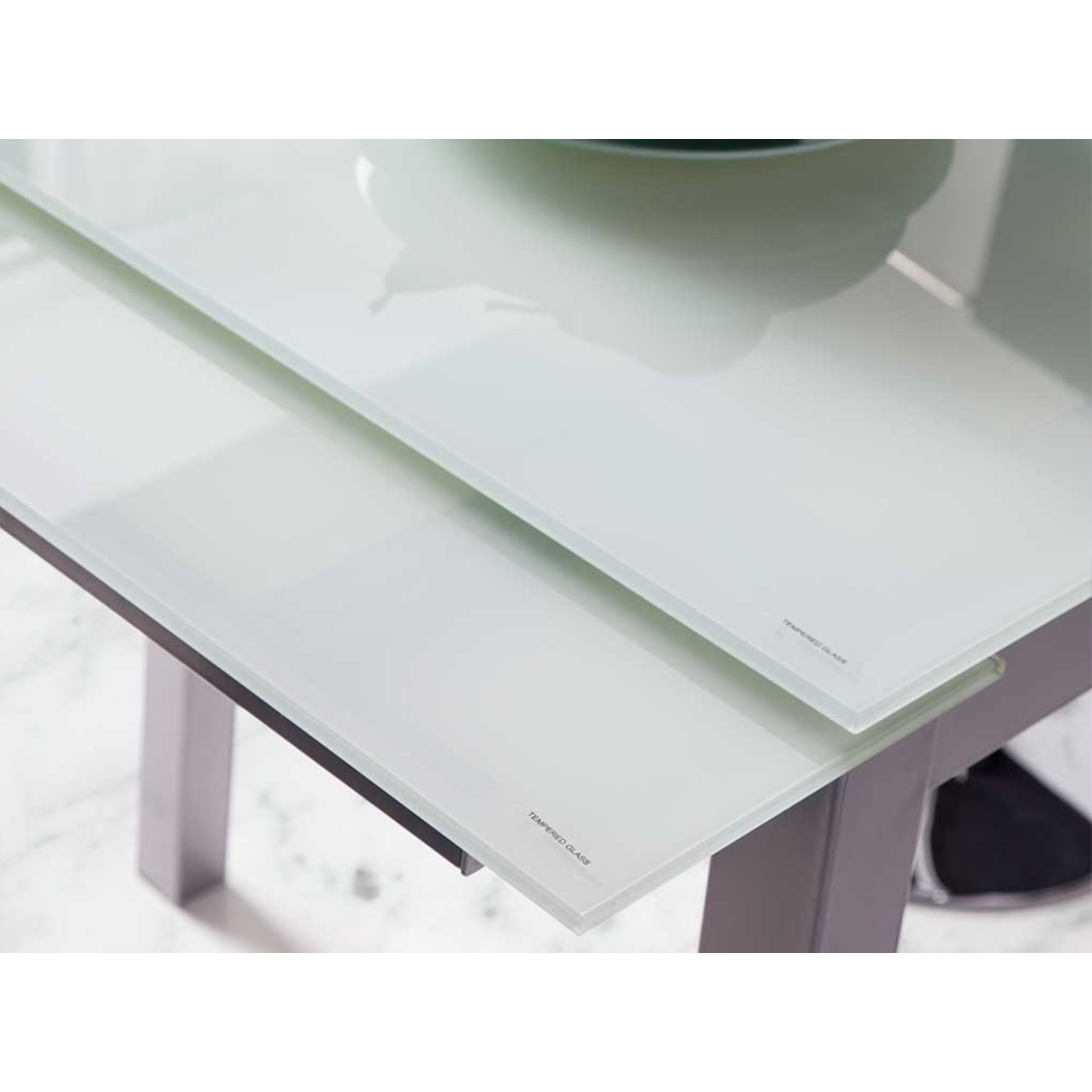 Mesa extensible – Práctica y moderna