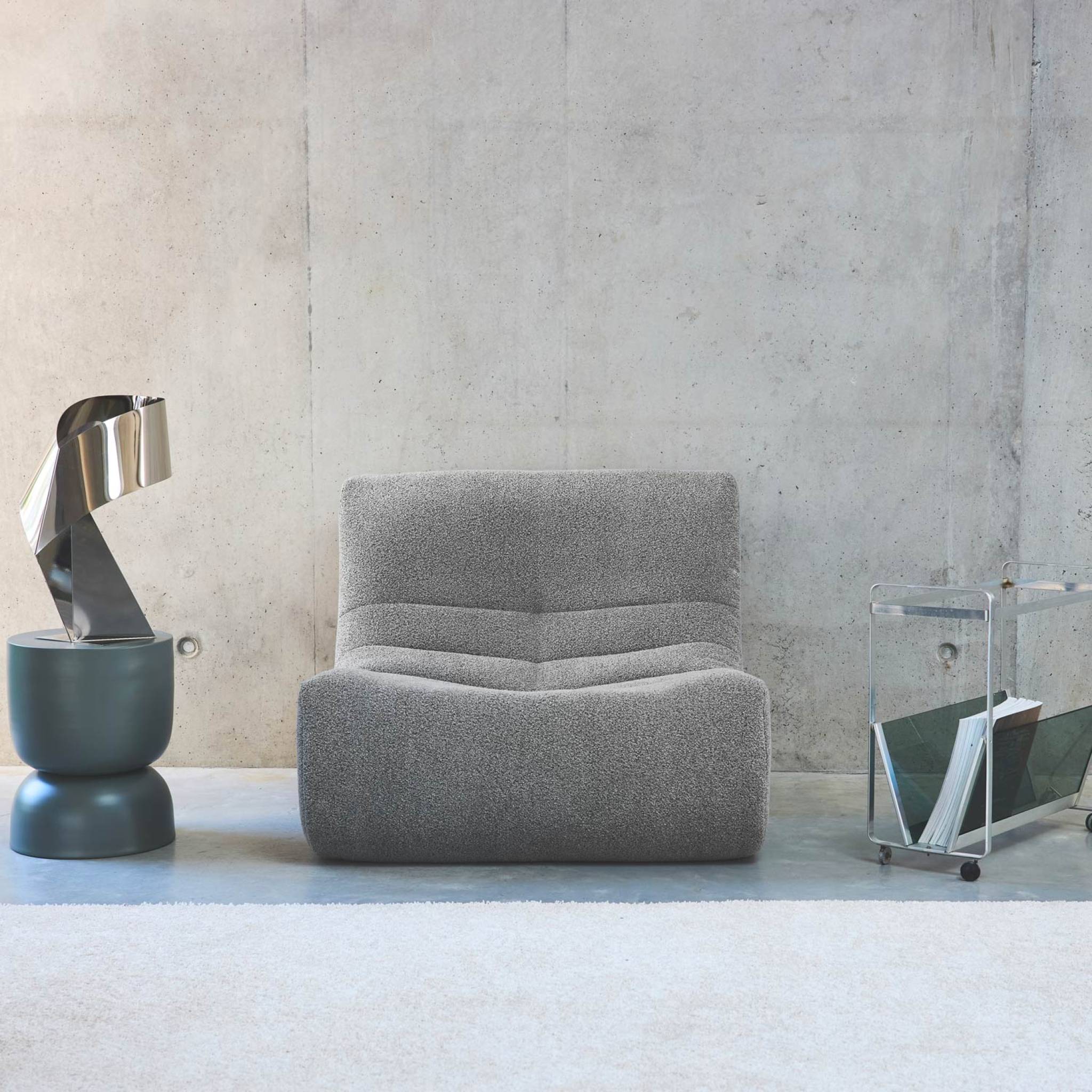 Fauteuil chauffeuse en bouclette texturée gris style contemporain 1 place