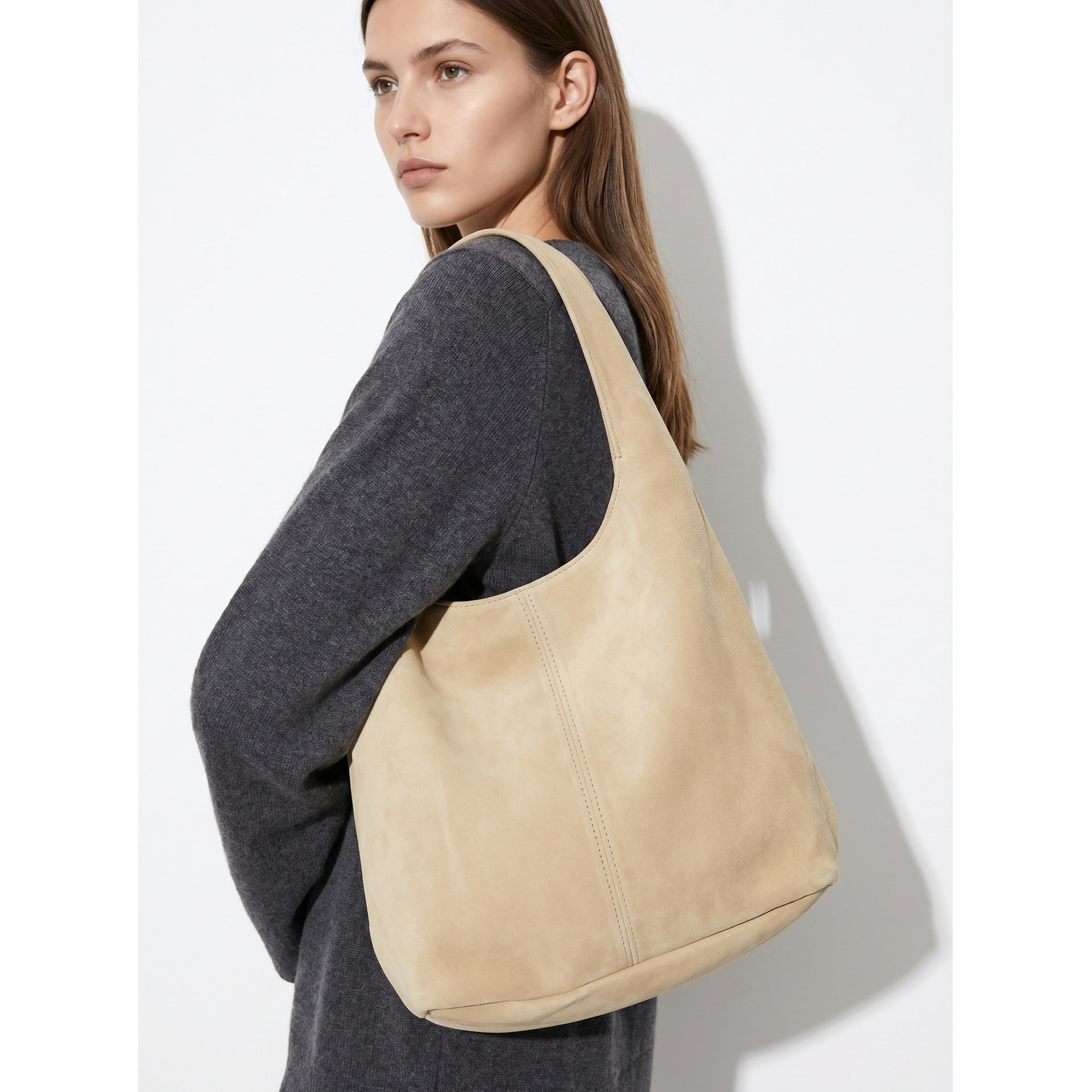 Borsa a mano da donna Made in Italy - Modello Valeria Chic - 100% pelle - 40.0 x 35.0 x 15.0 cm