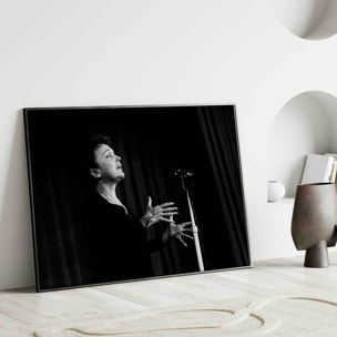 Affiche noir et blanc célébrités Edith Piaf sur scène en 1959 Affiche seule