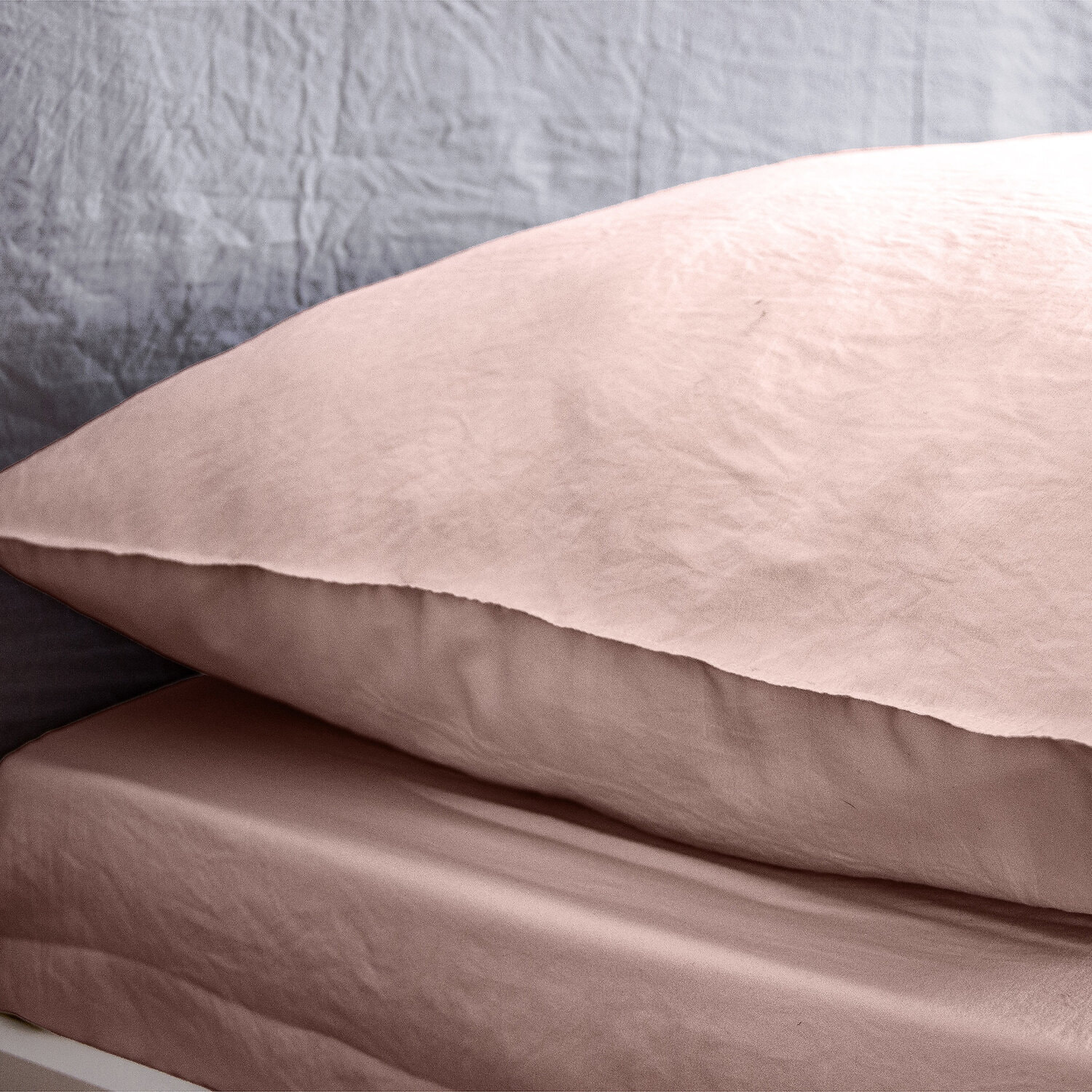 Drap housse microfibre lavee - bonnet 28cm rose poudré