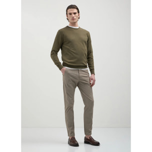 Pantalone chino micro fantasia