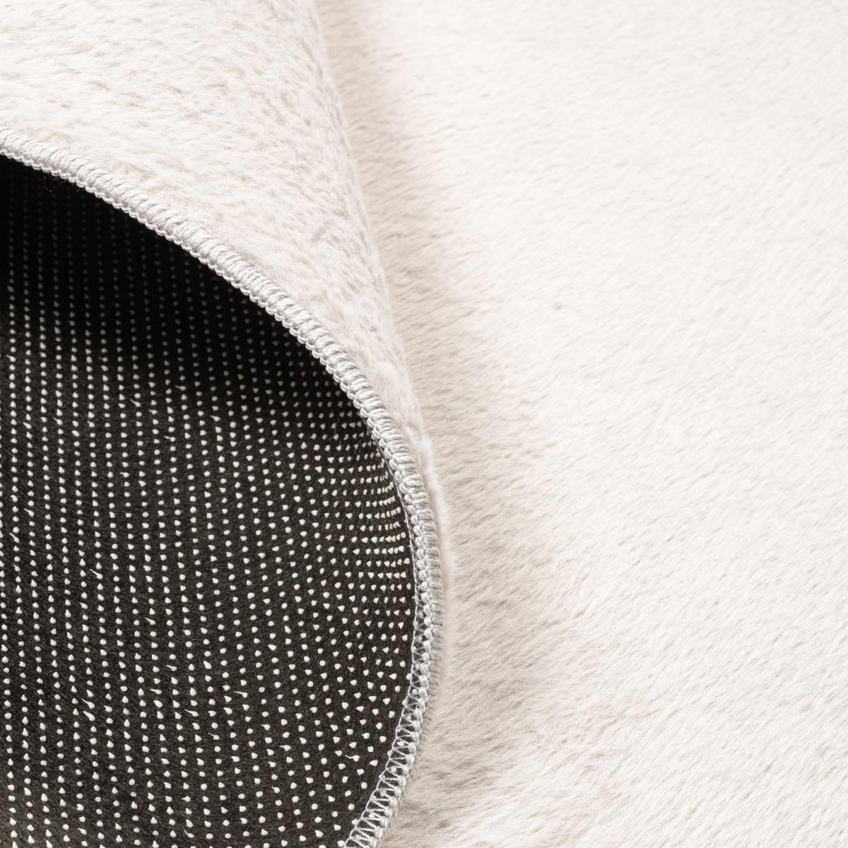 Tapis salon ultra doux, uni et lavable UNO, aussi idéal pour la chambre