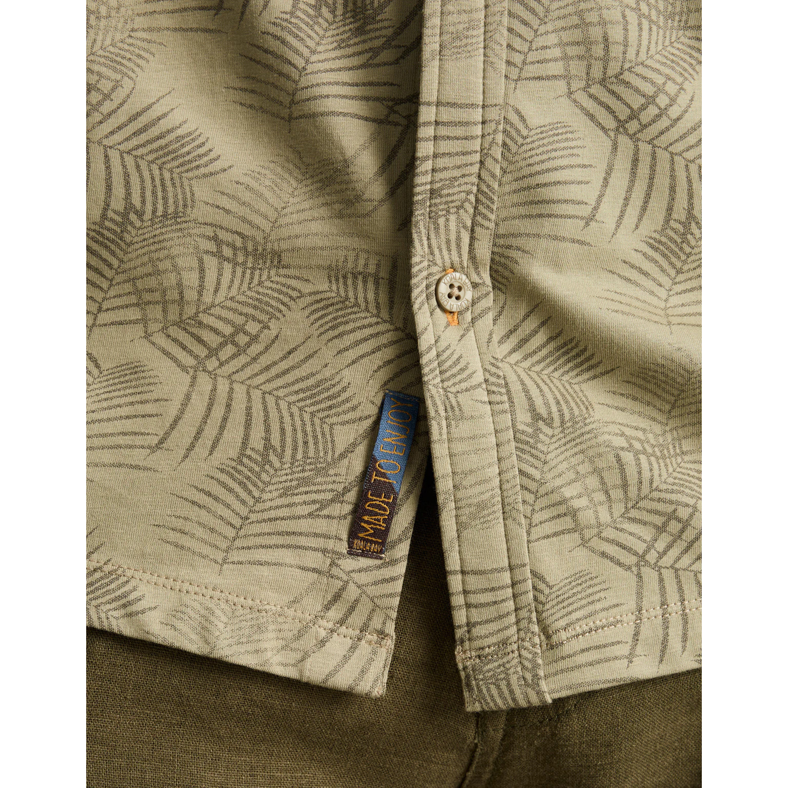 Camisa Manga Corta Caqui - Zendaya