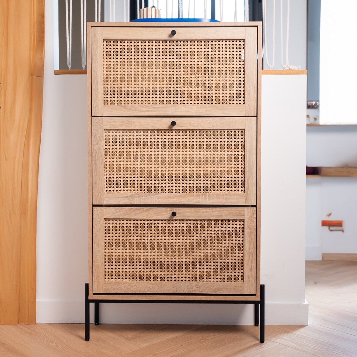 Meuble à chaussures 3 portes en cannage et effet chêne - IRIS