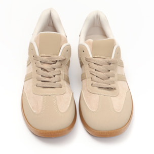 Sneakers in simil pelle scamosciata