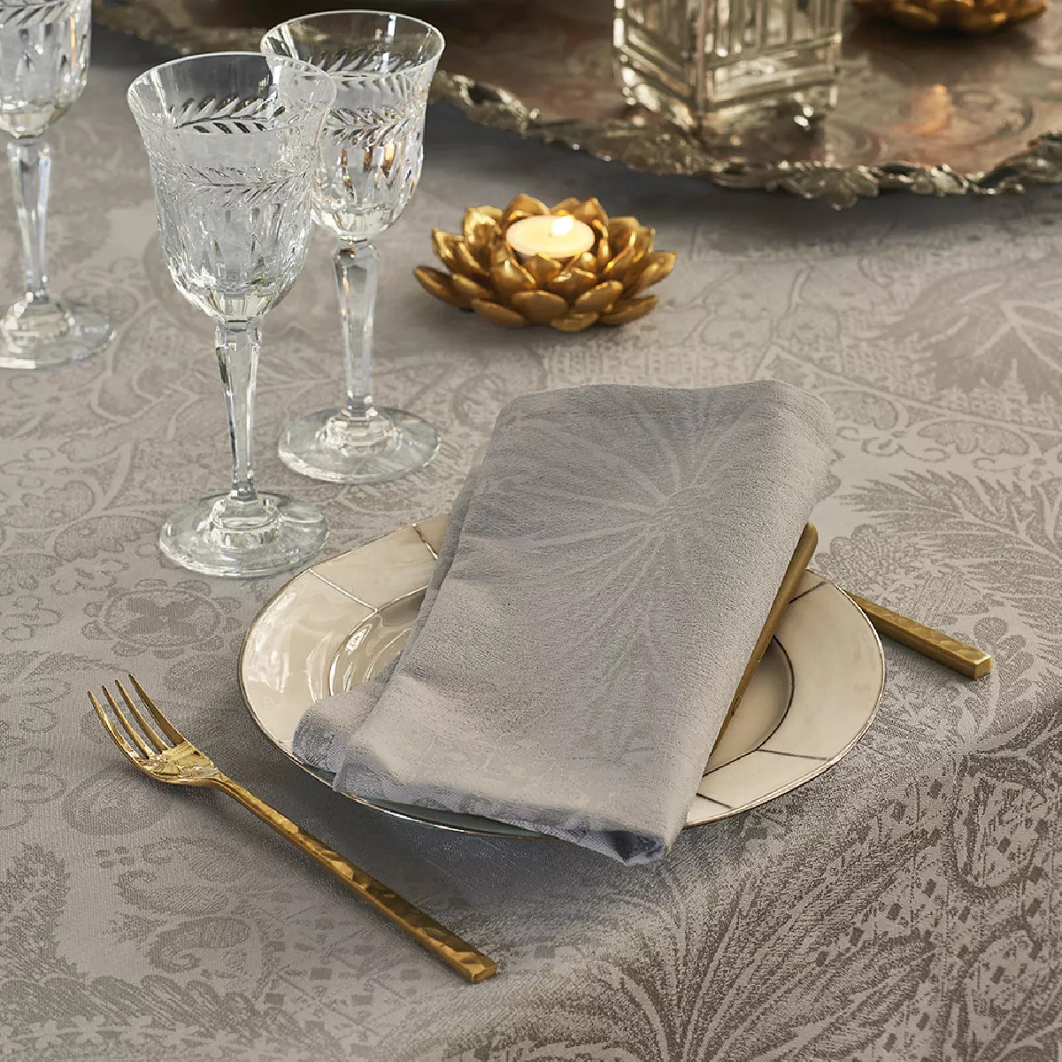 Nappe pur coton enduit motif jacquard beige Mille isaphire beige