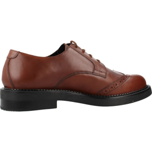 Zapatos de Vestir Hombre de la marca GEOX  modelo D SERILDA MARRON
