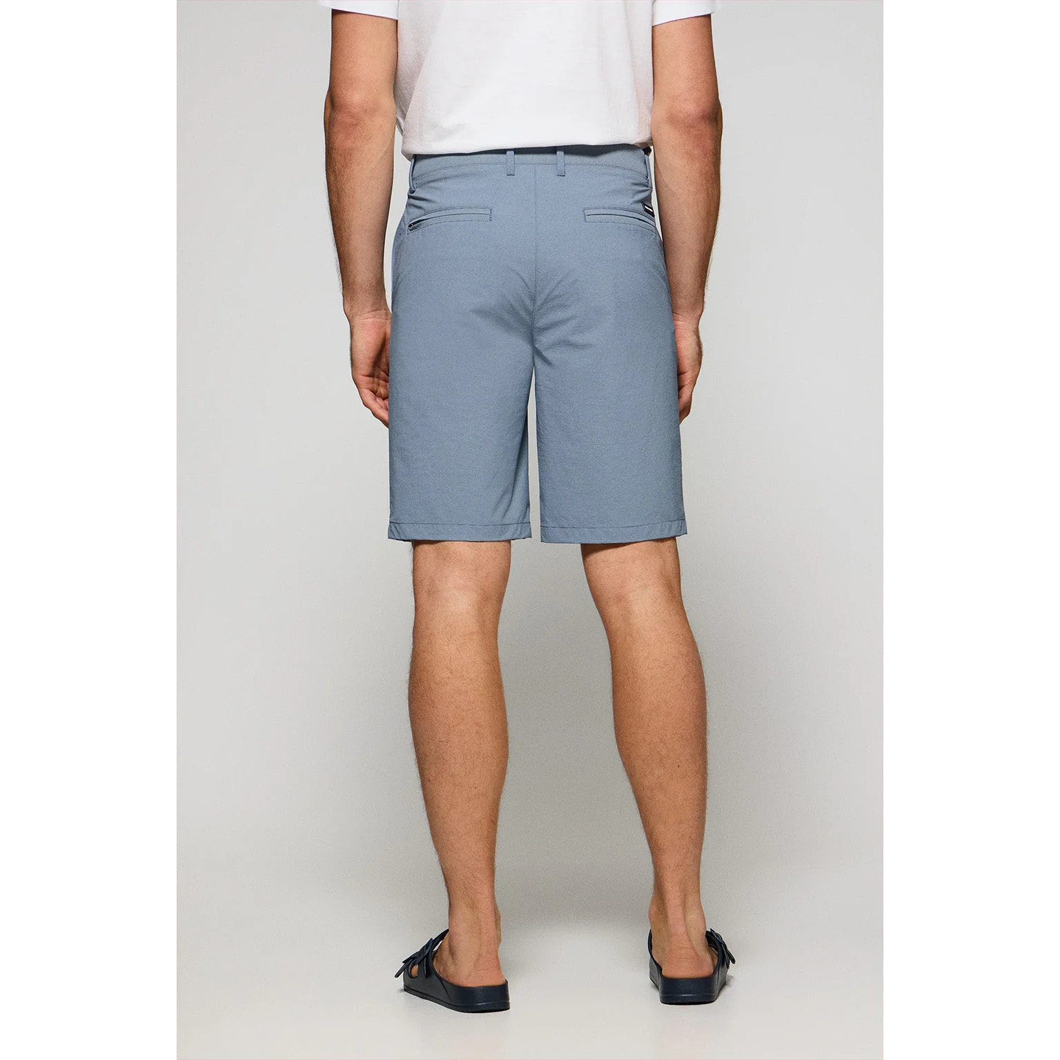 Pantalón corto técnico azul denim Walkabout