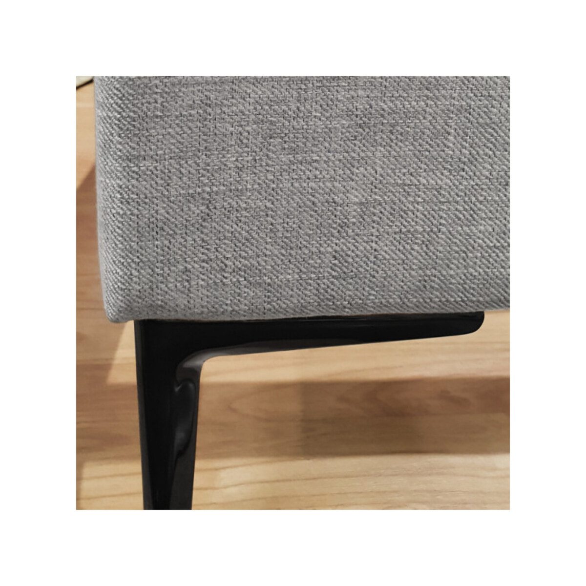 Lit 140 x 190 cm contemporain en tissu gris - LUCERNE