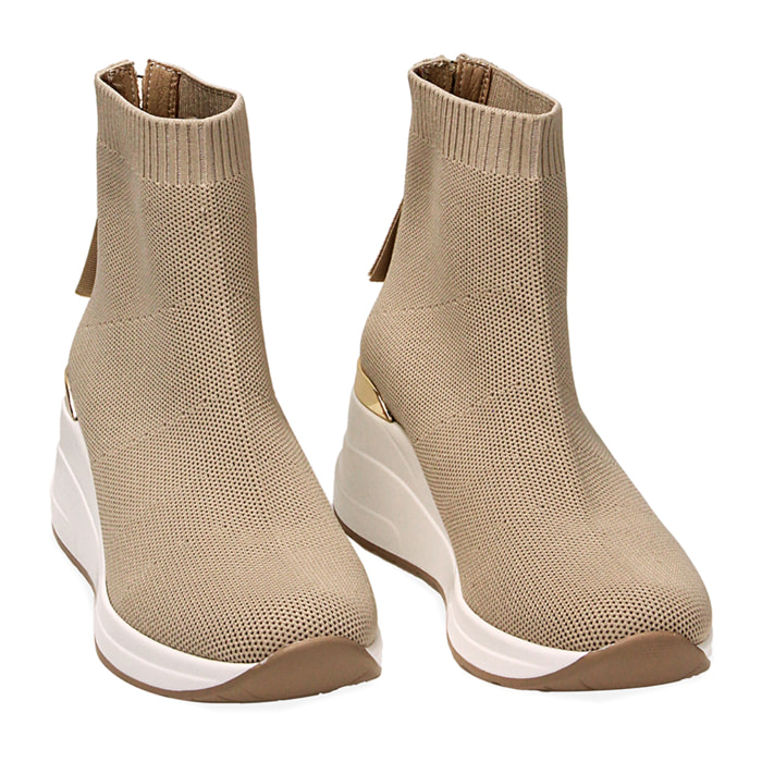 Slip on beige