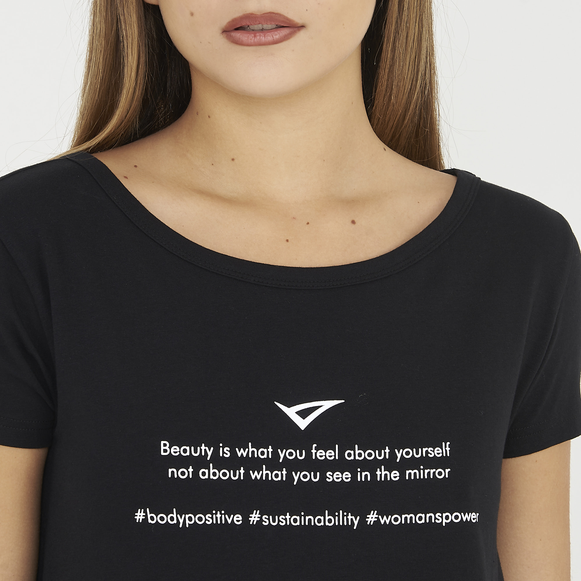 t-shirt ginnastica europa donna nero