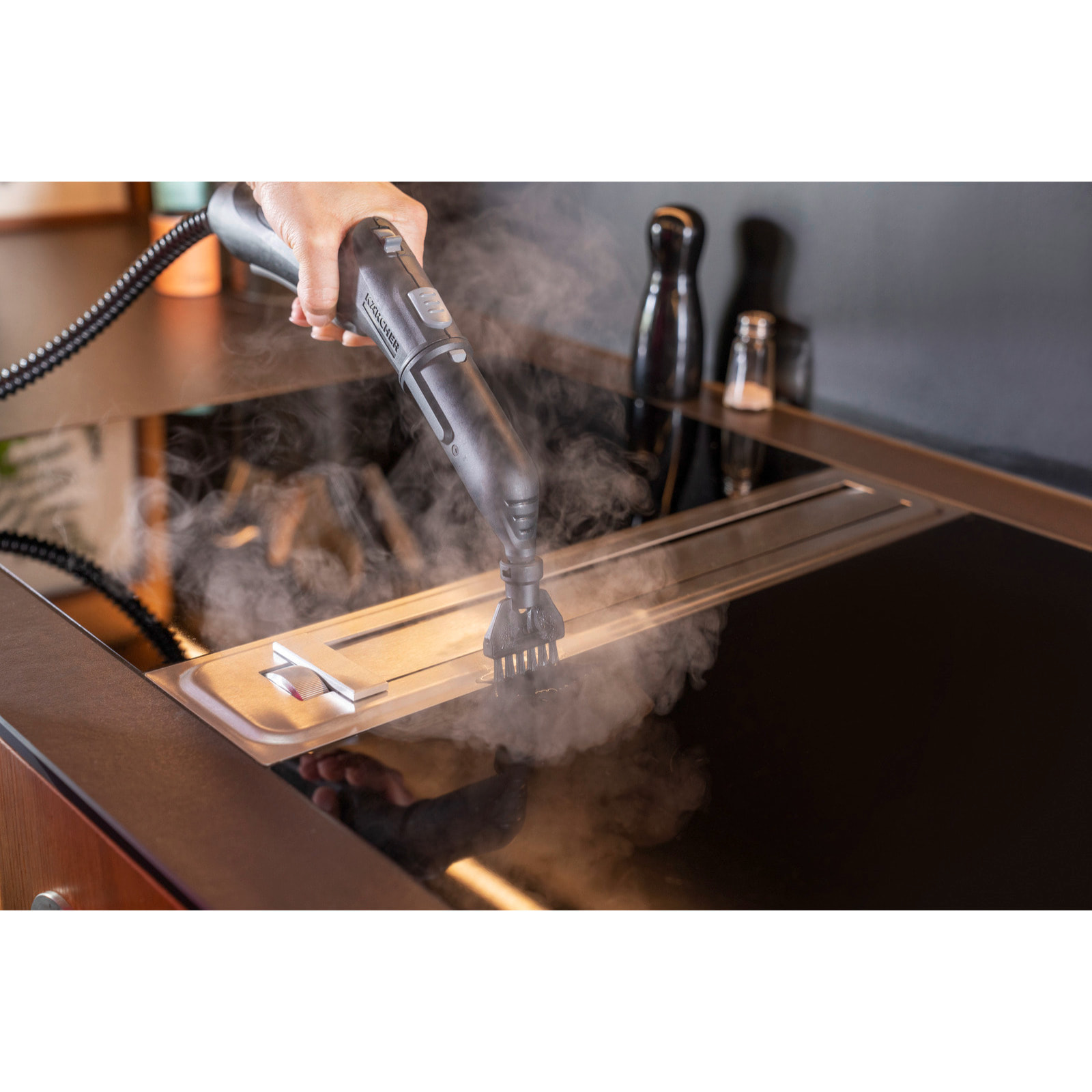 Nettoyeur vapeur Karcher SC 2 Deluxe Easyfix - Pression 3.2 bar- Débit vapeur 30 g/min- Kit sols Easyfix