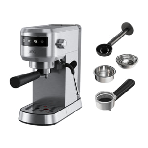 AEG Maquina de café espresso de 1 litro capacidad y 15 bares de presión EC6-1-6ST
