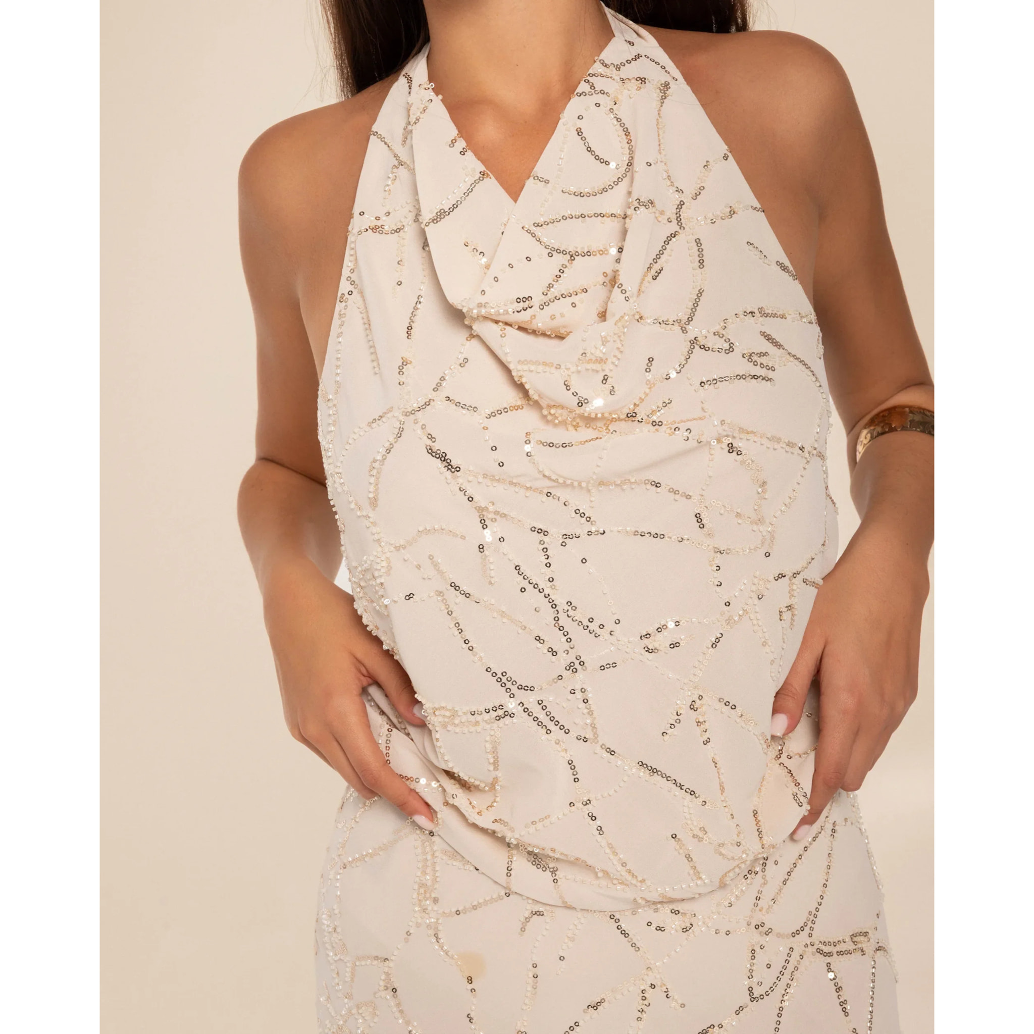 Blusa de gasa bordada con lazada al cuello de mujer