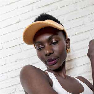 Pendientes Lux by Lux acabadoss en oro amarillo 18K