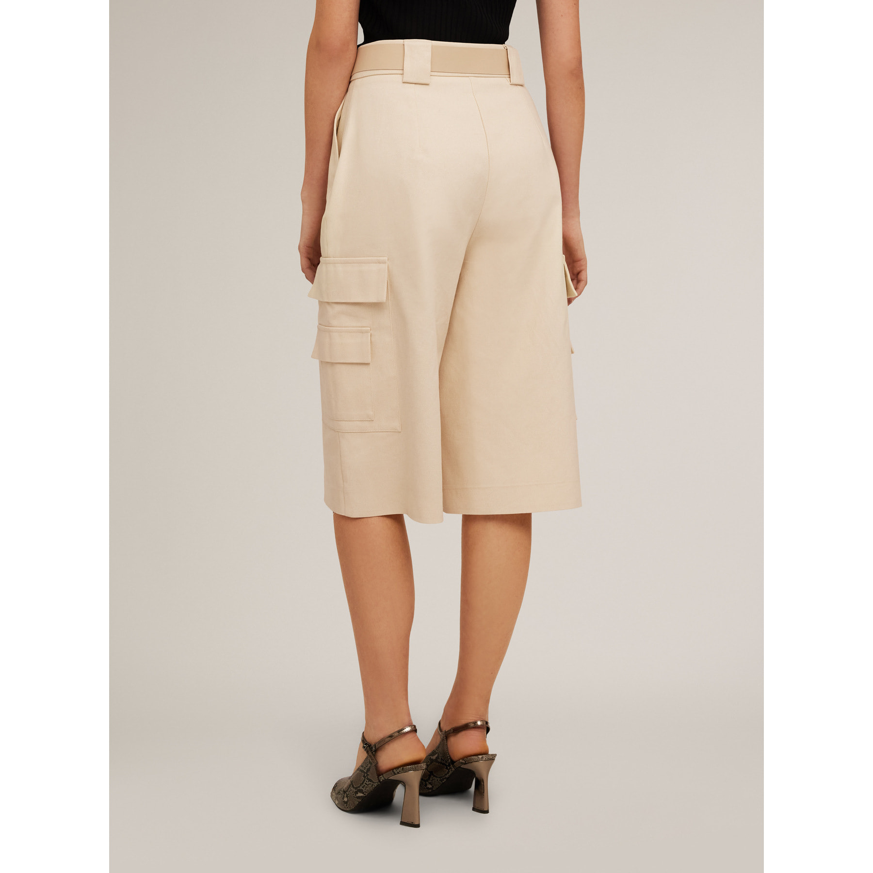 Motivi - Bermudas con bolsillos cargo - Beige