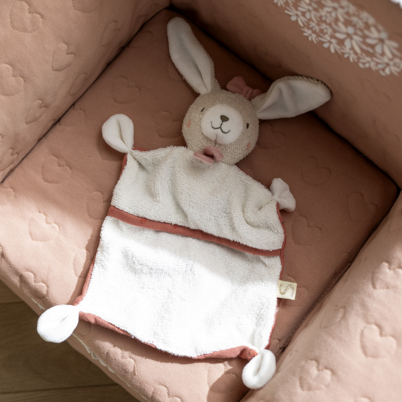 Doudou mouchoir en coton bio
