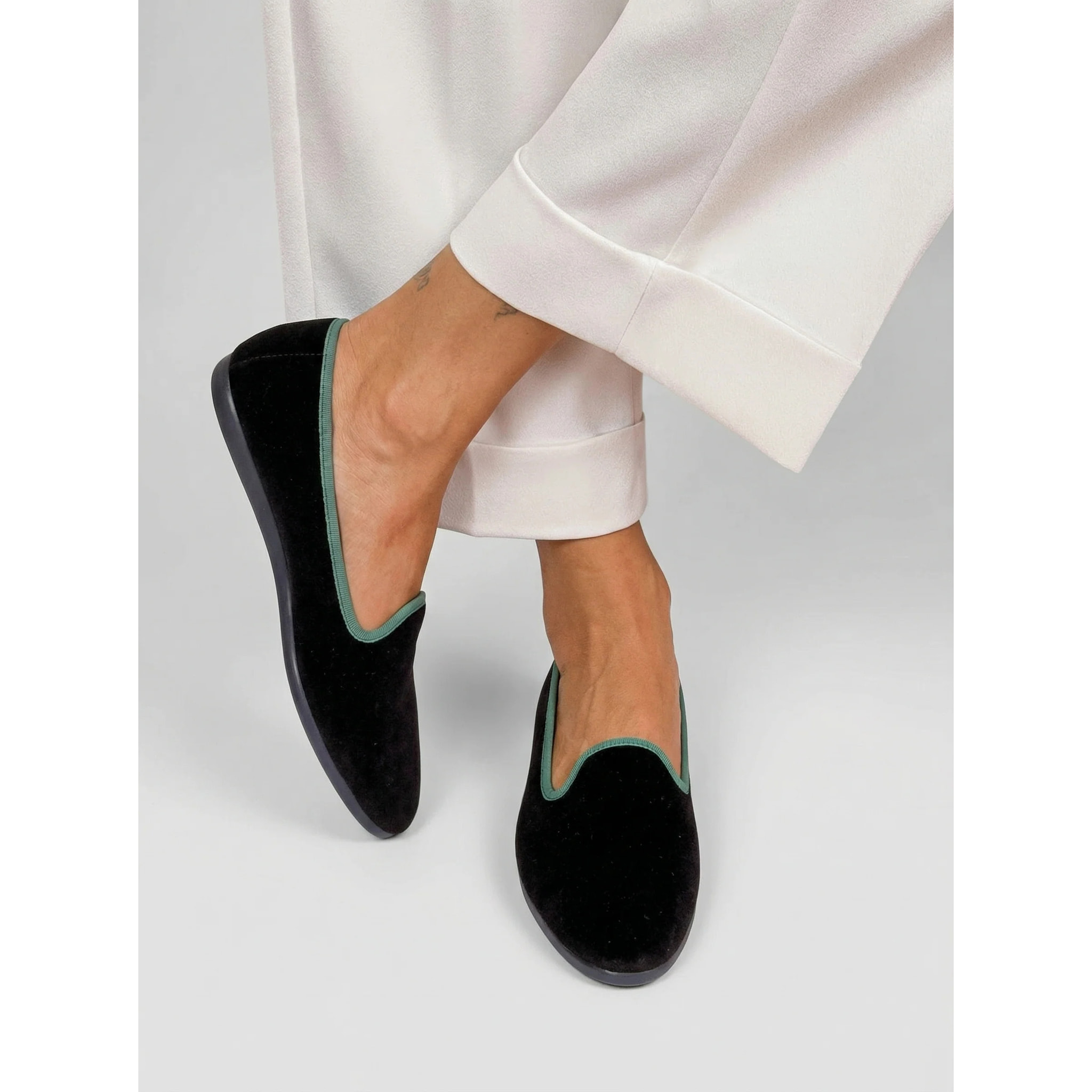 PAUSE BrownSageGreen