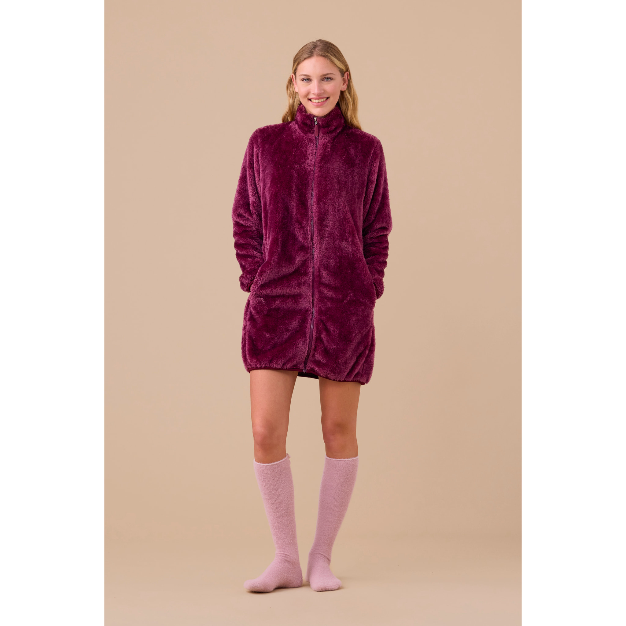 Vestaglia donna eco pelliccia articolo unito. Noidinotte