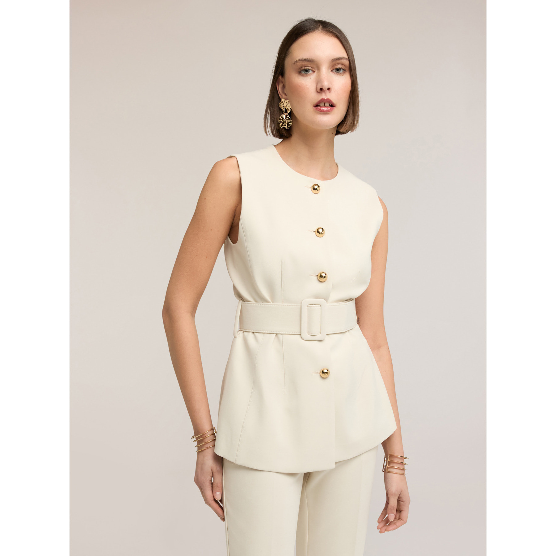 Motivi - Gilet monopetto con bottoni metallici e cintura - Beige