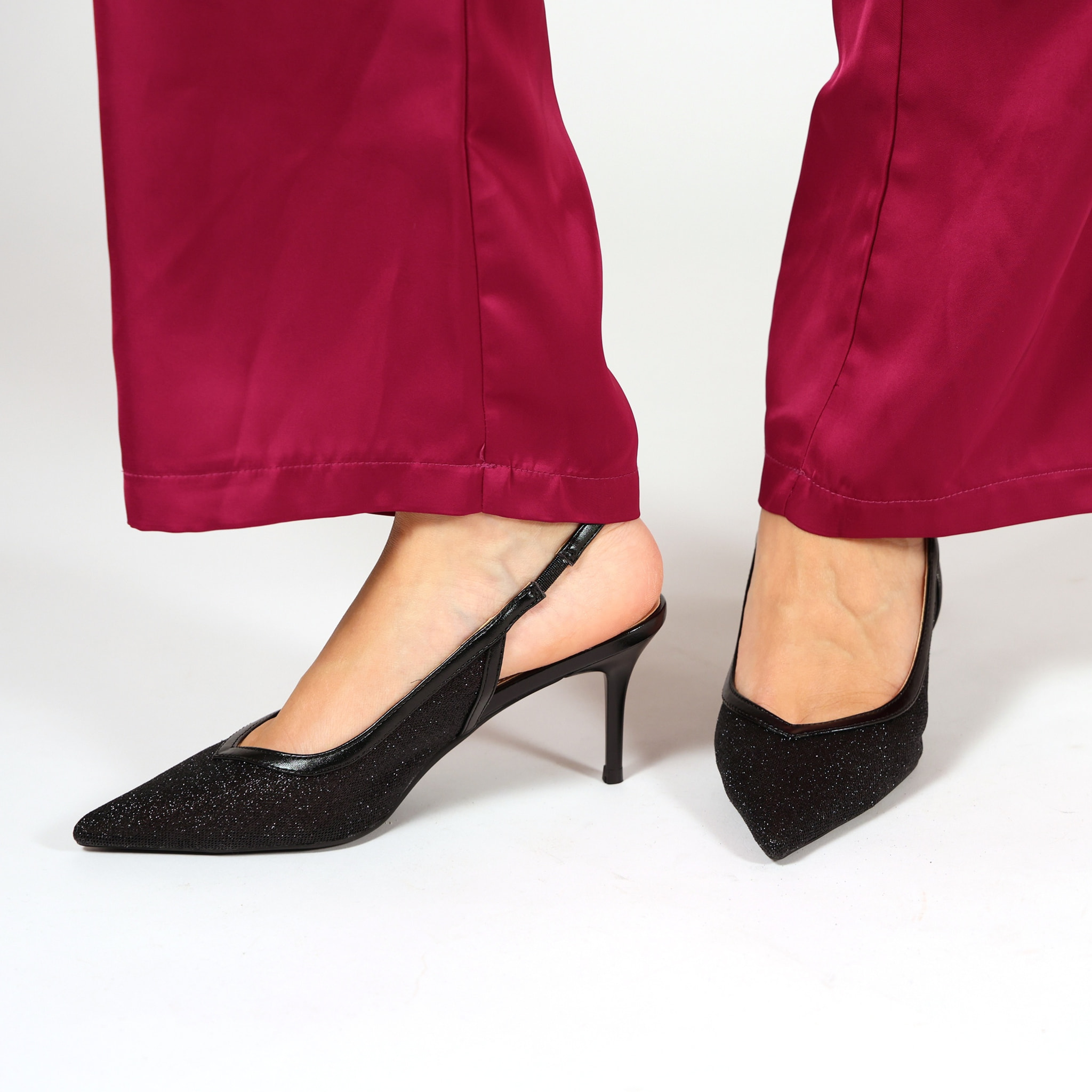 Dècolletè in simil pelle brillantinati