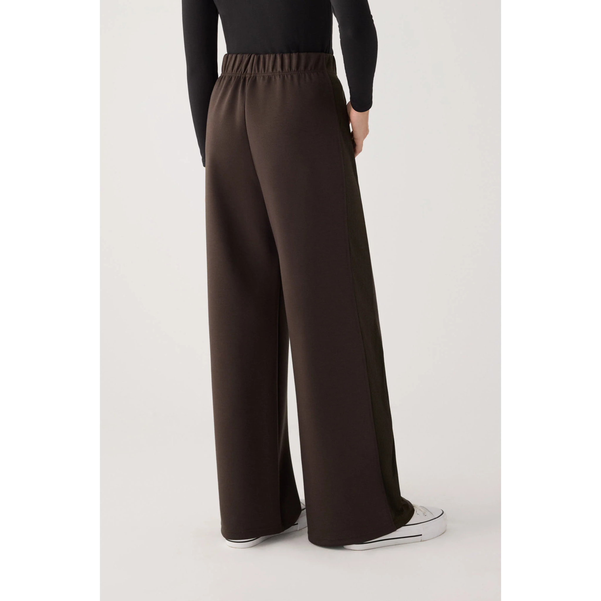 Pantalone largo