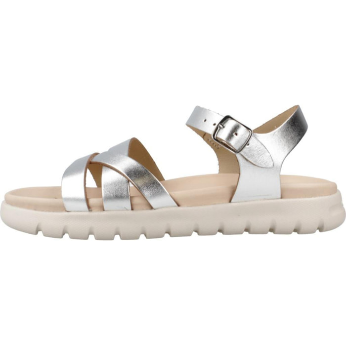Sandalias Niña de la marca GEOX  modelo J S.SOLEIMA G.A PLATA