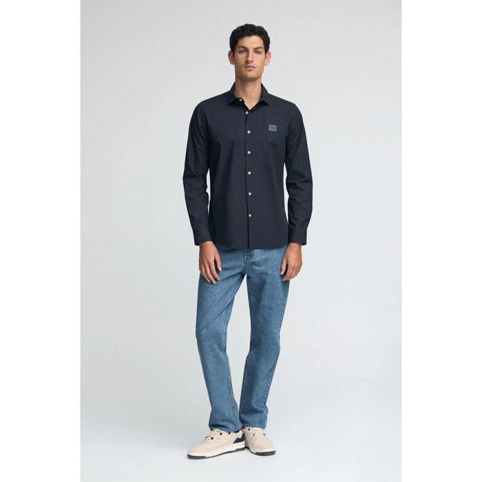 Camisa azul marino de corte slim y cuello italiano con logo Polo Club