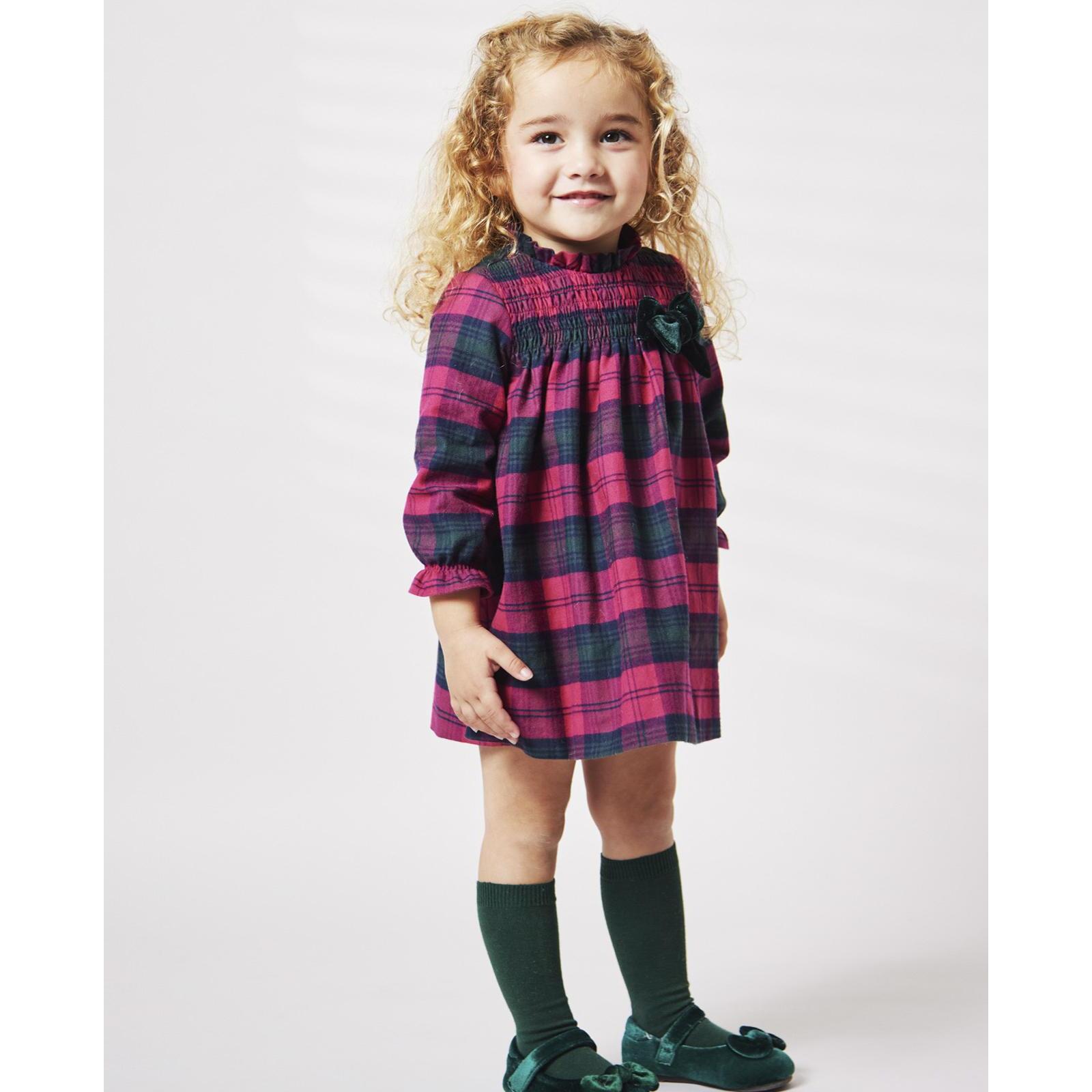 Vestido a cuadros fucsia con lazo en terciopelo verde