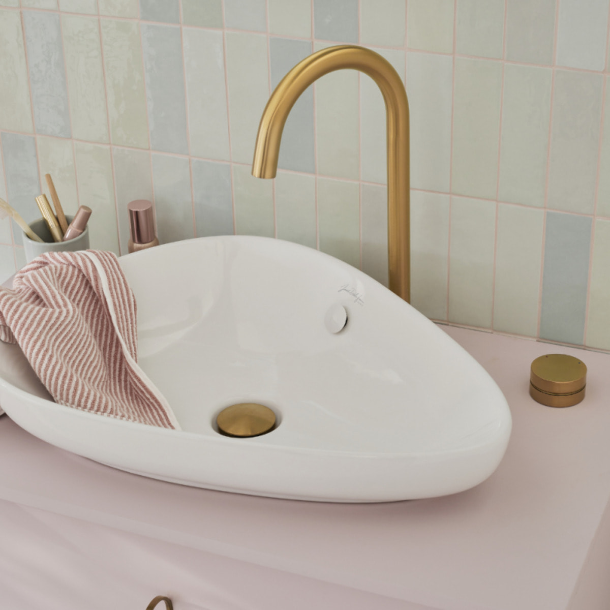 Mitigeur lavabo 2 trous XL Grands Boulevards Laiton brossé