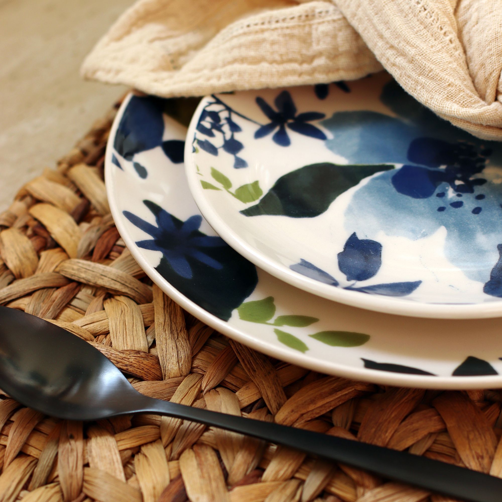 Lot de 6 assiettes plates en grès 26cm motif fleuri bleu BLEUET